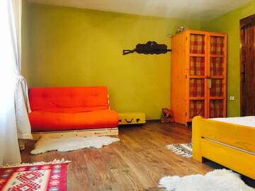 Фото номера Cемейный номер с собственной ванной комнатой Гостевой дом Casa "La Moara din Grădină" г. Eftimie Murgu 4